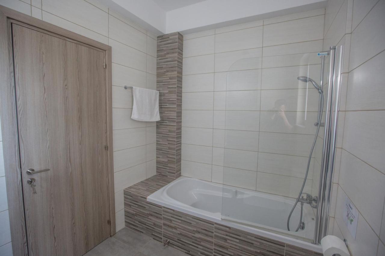 Polymnia Luxury Villas Protaras Bagian luar foto